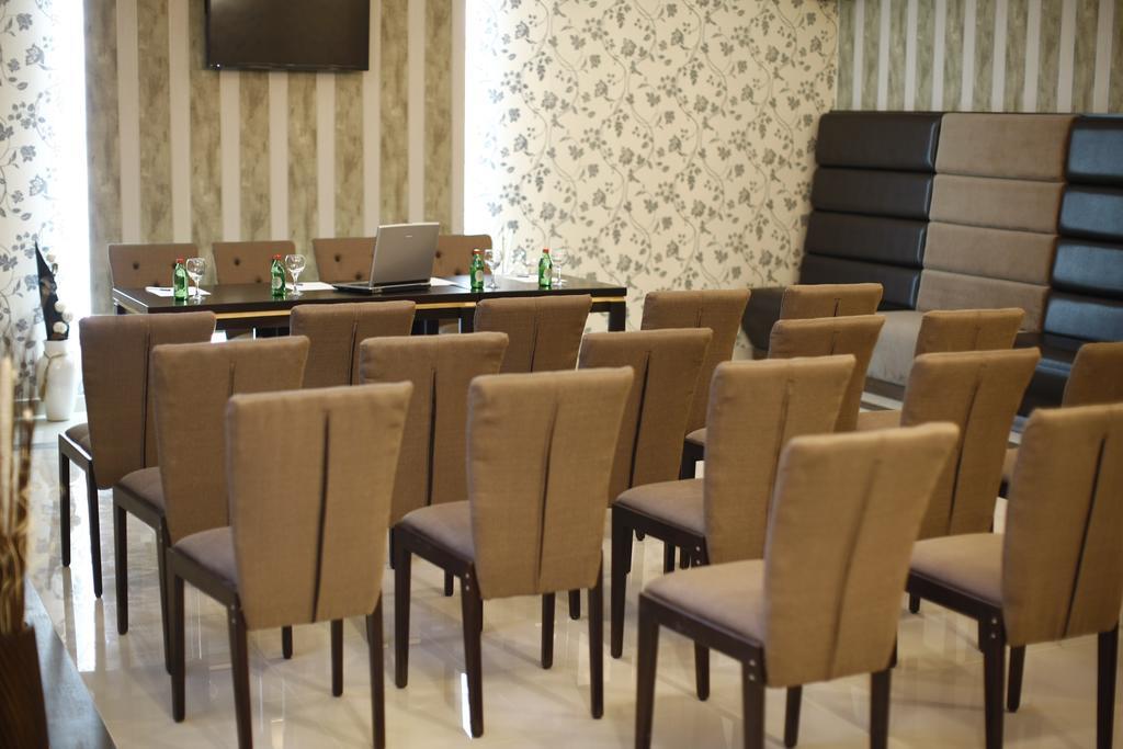Garni Hotel Tema Nova Čačak Exteriér fotografie