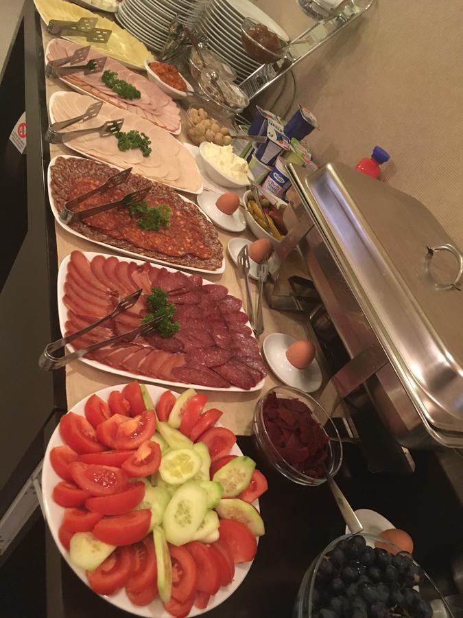 Garni Hotel Tema Nova Čačak Exteriér fotografie